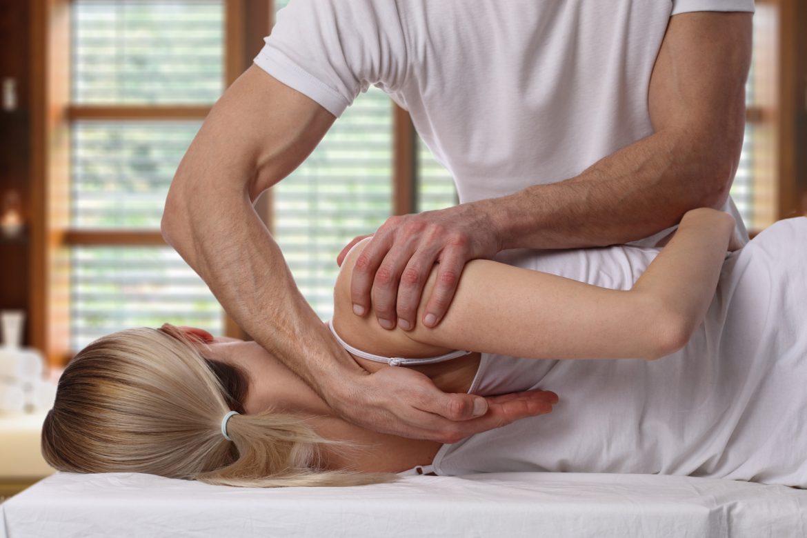 Opting For Effective Chiropractic Techniques For Your Body Pains